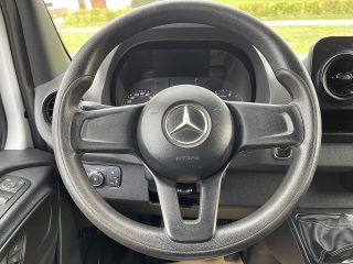 Mercedes-Benz Sprinter Front 211 CDI 3,0t / 3.924 mm